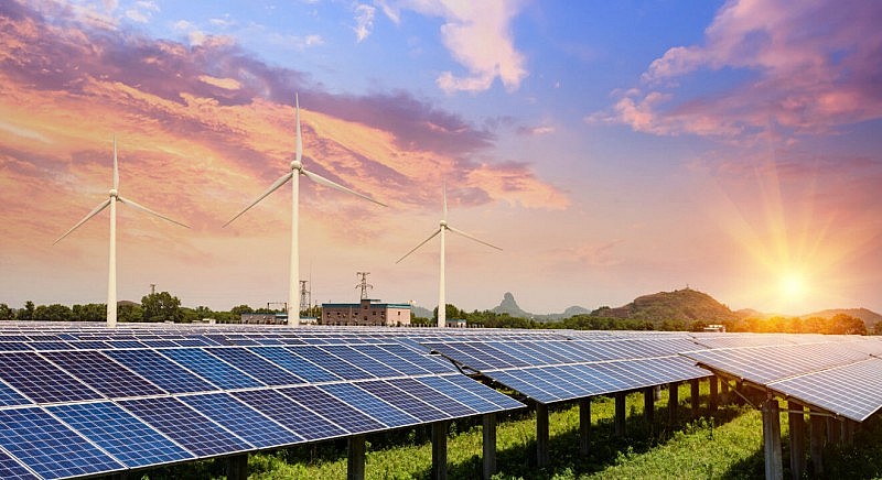 Bộ Công Thương lấy ý kiến về Thông tư giá điện gió và mặt trời cho các nhà máy điện mới