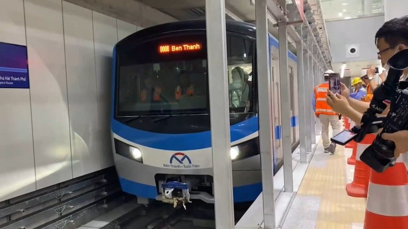 Trải nghiệm chạy thử toàn tuyến metro Bến Thành - Suối Tiên ở TP. Hồ Chí Minh