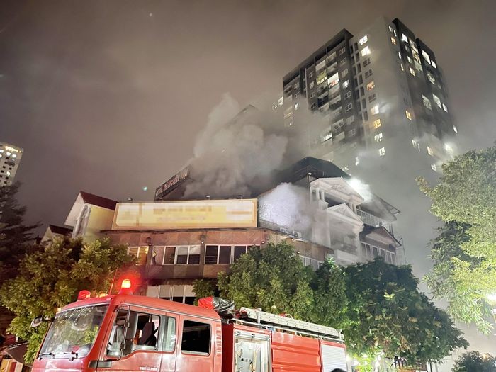 Hà Nội: Sẽ làm rõ nguyên nhân vụ cháy nhà hàng tại Khu đô thị Kim Văn - Kim Lũ trong đêm