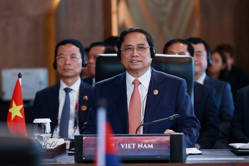 Thủ tướng Phạm Minh Chính phát biểu tại Phiên toàn thể Hội nghị Cấp cao ASEAN lần thứ 42 ở Indonesia ngày 10/5