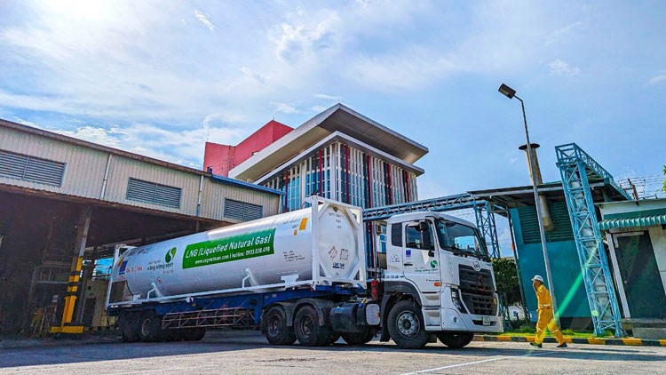CNG Việt Nam được cấp giấy chứng nhận đủ điều kiện thương nhân kinh doanh LNG
