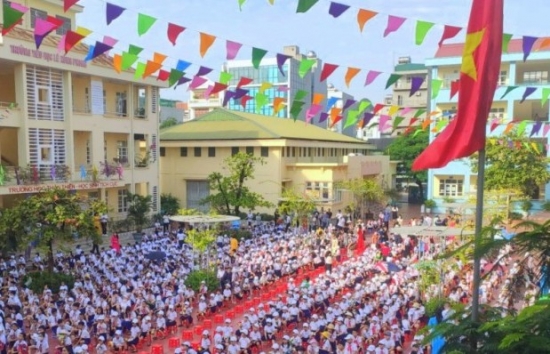 Quảng Ninh: Hơn 360.000 học sinh đến trường khai giảng năm học mới