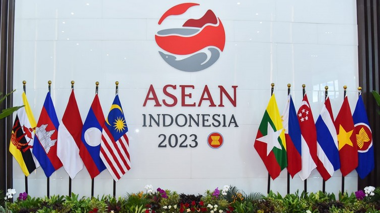 Khai mạc Hội nghị cấp cao Hiệp hội Các quốc gia Đông Nam Á lần thứ 43 (ASEAN-43)