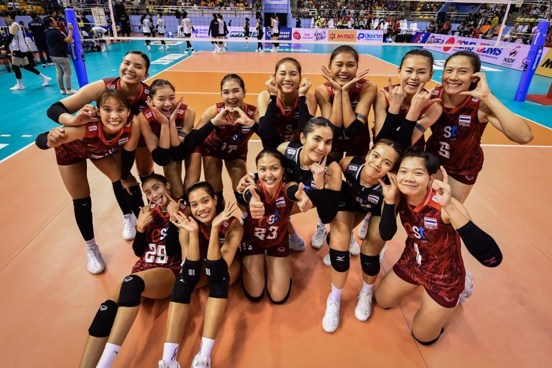 Kết quả bóng chuyền nữ Thái Lan 3 - 2 Nhật Bản: Chủ nhà "hạ" đương kim vô địch