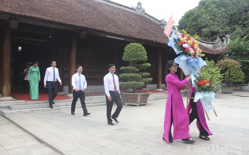 Trang trọng, thành kính Lễ giỗ Chủ tịch Hồ Chí Minh tại  Nghệ An