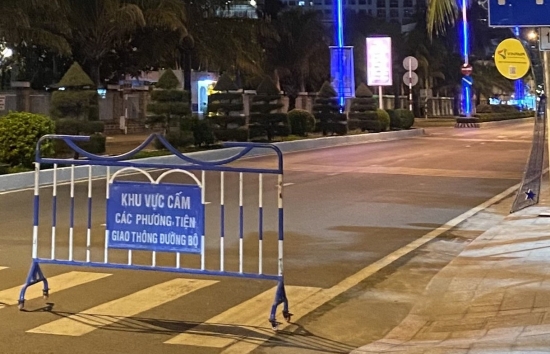 Khánh Hòa thông tin về người đàn ông lao xe vào cổng UBND tỉnh