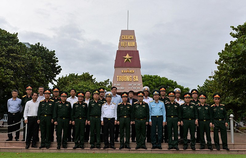 Thượng tướng Nguyễn Chí Vịnh - người lính làm đối ngoại trong sóng gió thời cuộc