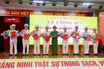 Thiếu tướng Đinh Văn Nơi điều động, bổ nhiệm lãnh đạo 11 đơn vị nghiệp vụ