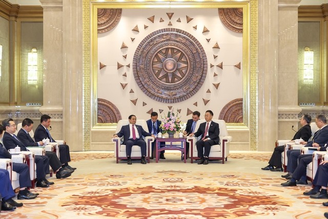 Thủ tướng Phạm Minh Chính đánh giá cao tiềm năng hợp tác giữa các địa phương hai bên và nêu sáu đột phá về hợp tác trên các lĩnh vực với Quảng Tây - 
