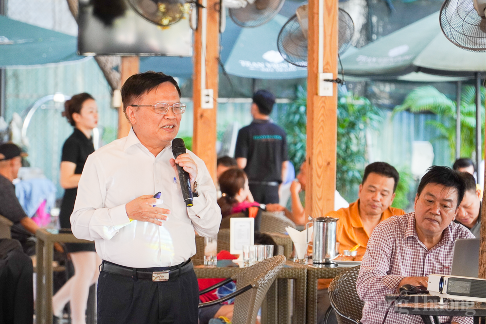 Chủ tịch UBND tỉnh Khánh Hòa ngồi cà phê cùng doanh nghiệp