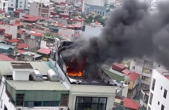 Hà Nội: Xử phạt 12,5 triệu đồng đối với thợ hàn gây cháy nhà trên phố Vũ Trọng Phụng