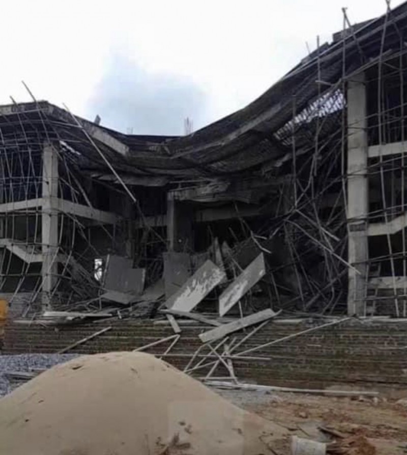 Quảng Bình: Trung tâm Văn hoá huyện Tuyên Hoá bị đổ sập khi đang thi công
