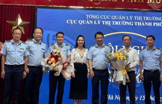 Bổ nhiệm ông Dương Mạnh Hùng giữ chức Phó Cục trưởng Cục Quản lý thị trường Hà Nội
