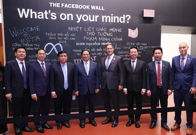 Thủ tướng Phạm Minh Chính tới thăm, làm việc với tập đoàn công nghệ Meta - Ảnh: VGP