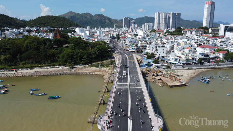 Khánh Hòa: Chính thức đưa vào khai thác cầu Xóm Bóng