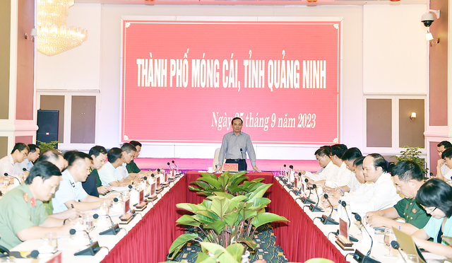 Phó Thủ tướng Trần Lưu Quang làm việc với tỉnh Quảng Ninh về công tác phòng, chống buôn lậu, hàng giả