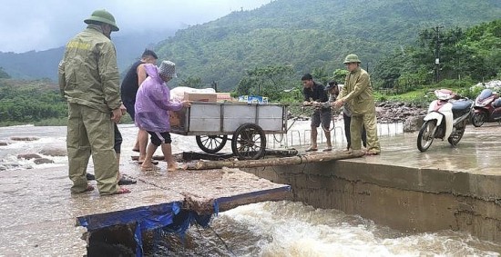 Quảng Bình: Kiểm tra những vùng có nguy cơ sạt lở để di dời người dân