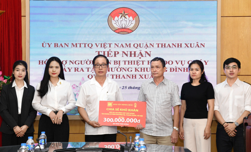 Bảo Tín Minh Châu ủng hộ gia đình và nạn nhân vụ cháy chung cư mini Khương Hạ