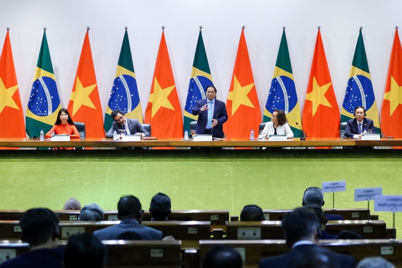 Thủ tướng Phạm Minh Chính có bài phát biểu chính sách quan trọng tại Bộ Ngoại giao Brazil - Ảnh: VGP