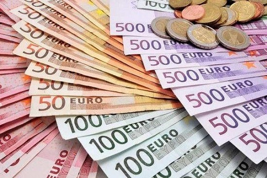 Tỷ giá Euro hôm nay 29/9/2023: Giá Euro đảo chiều tăng mạnh, VCB tăng 111,99 VND/EUR chiều bán