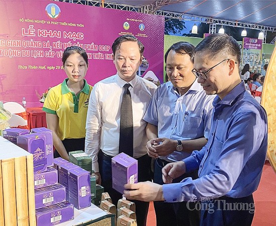 Thừa Thiên Huế: Quảng bá, kết nối sản phẩm OCOP gắn với hoạt động du lịch cấp vùng