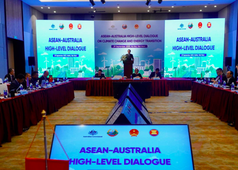 Việt Nam sẵn sàng cùng ASEAN thúc đẩy quá trình chuyển đổi năng lượng xanh