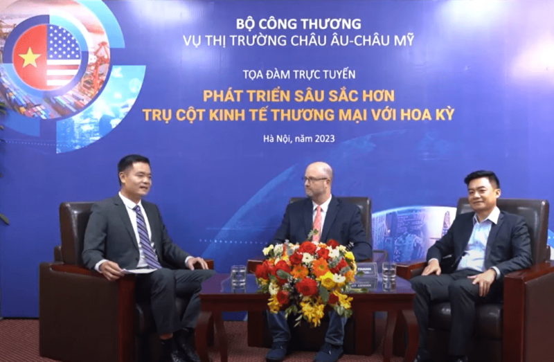 Tiếp tục phát triển sâu sắc hơn trụ cột kinh tế thương mại với Hoa Kỳ