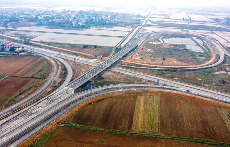 Việt Nam đề nghị WB cho vay 5-7 tỷ USD đầu tư các dự án hạ tầng giao thông