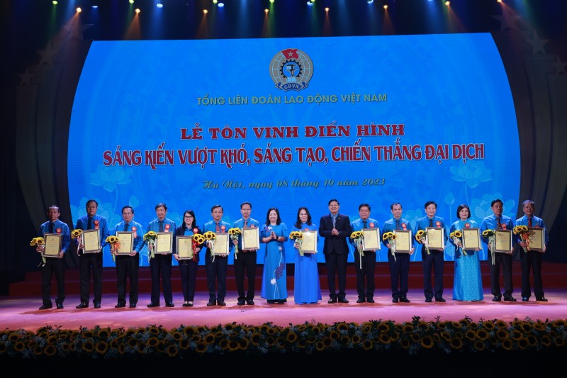 Công đoàn Công Thương Việt Nam được tôn vinh trong Chương trình 1 triệu sáng kiến