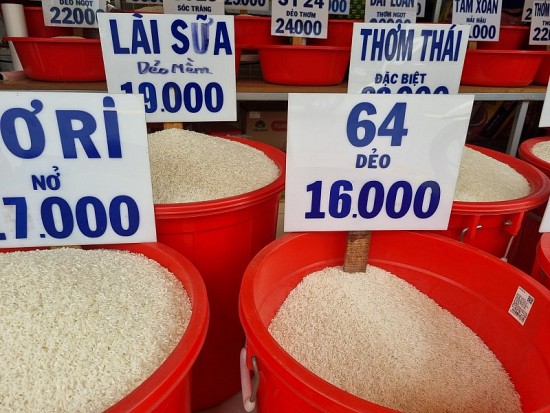 Indonesia mở thầu 500.000 tấn gạo: Cơ hội cho gạo Việt?