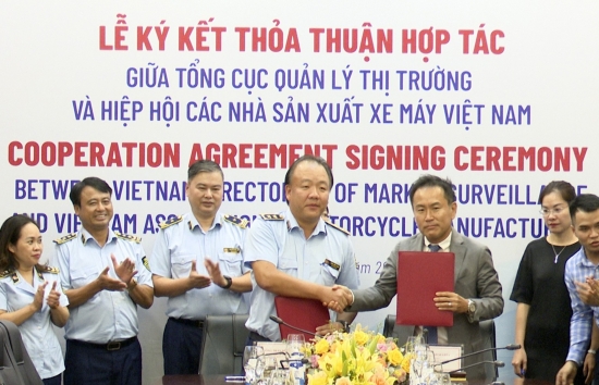 Tổng cục Quản lý thị trường ký kết hợp tác với Hiệp hội các nhà sản xuất xe máy Việt Nam