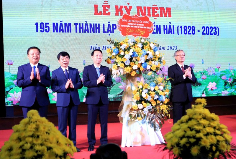 Thái Bình: Huyện Tiền Hải long trọng tổ chức kỷ niệm 195 năm thành lập