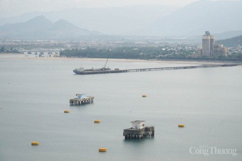 Phó Thủ tướng Trần Hồng Hà kiểm tra thực tế tiến độ dự án Bến cảng Liên Chiểu