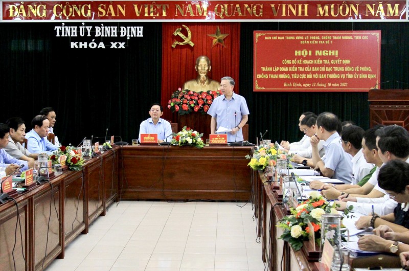 Công bố quyết định kiểm tra công tác phòng, chống tham nhũng, tiêu cực tại Bình Định