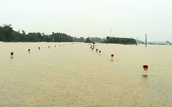 Thừa Thiên Huế: Nhiều vùng ngập cục bộ, thuỷ điện điều tiết nước về hạ du