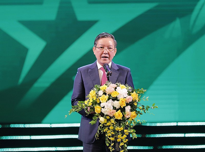 đồng chí Lương Quốc Đoàn – Uỷ viên Trung ương Đảng, Chủ tịch Ban Chấp hành Trung ương Hội Nông dân Việt Nam