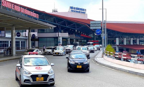 Thí điểm thu phí ETC tại sân bay Nội Bài, Tân Sơn Nhất trong 6 tháng?