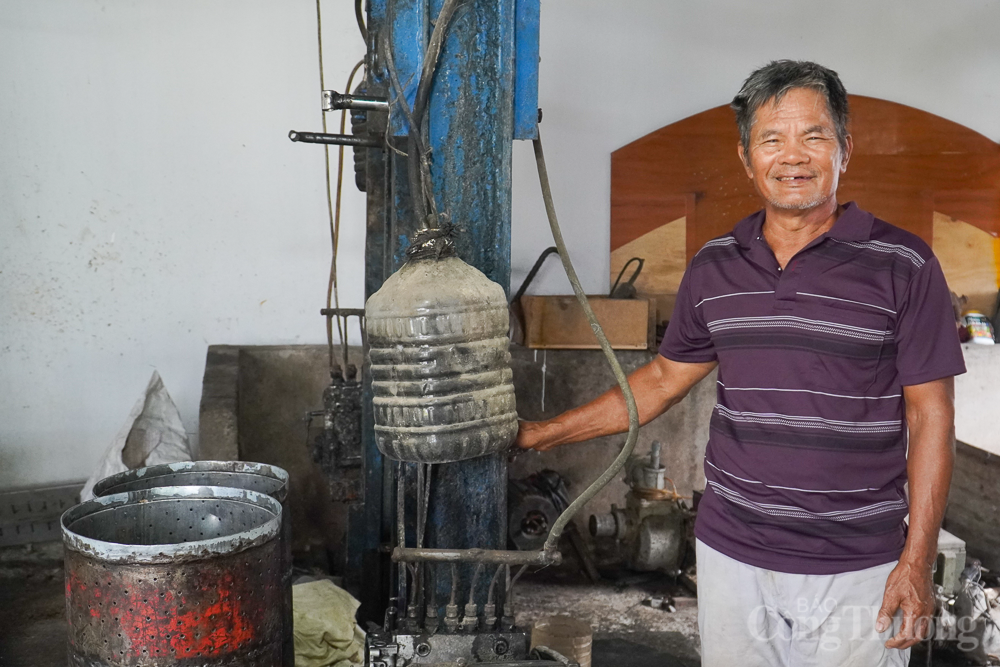 Lão nông ở Khánh Hòa đam mê sáng chế máy nông nghiệp