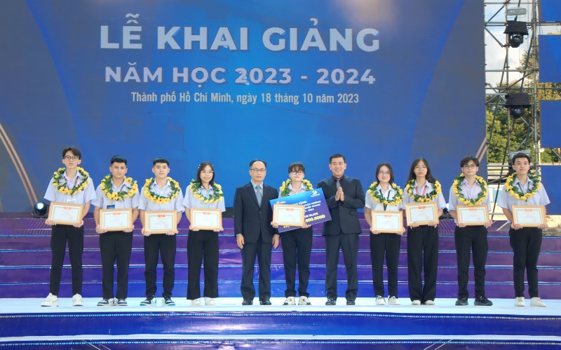 Trường Đại học Công nghiệp TP. Hồ Chí Minh khai giảng năm học 2023-2024