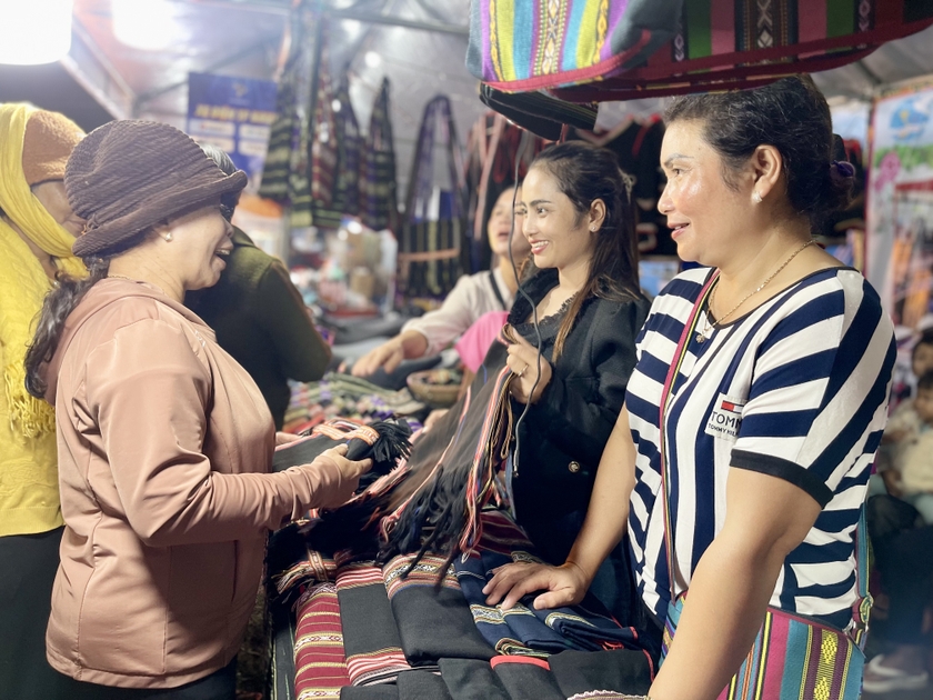 Gia Lai: Phiên chợ giới thiệu sản phẩm vùng đồng bào dân tộc thiểu số và miền núi