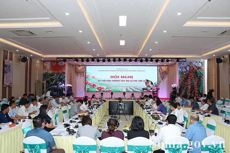 Hội nghị “Phát triển bền vững, nâng tầm giá trị và Kết nối giao thương tiêu thụ Cà phê Sơn La”.