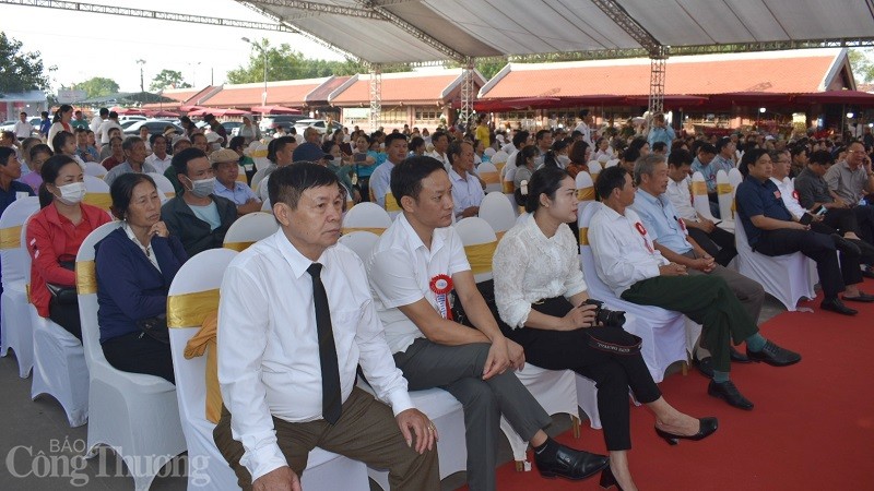 Đa dạng sản phẩm OCOP tham gia hội chợ lễ hội chùa Keo Thái Bình 2023