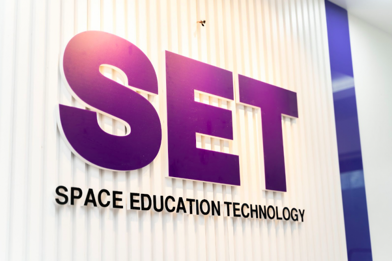 SET tạm dừng dự án Trung tâm ngoại ngữ Space E