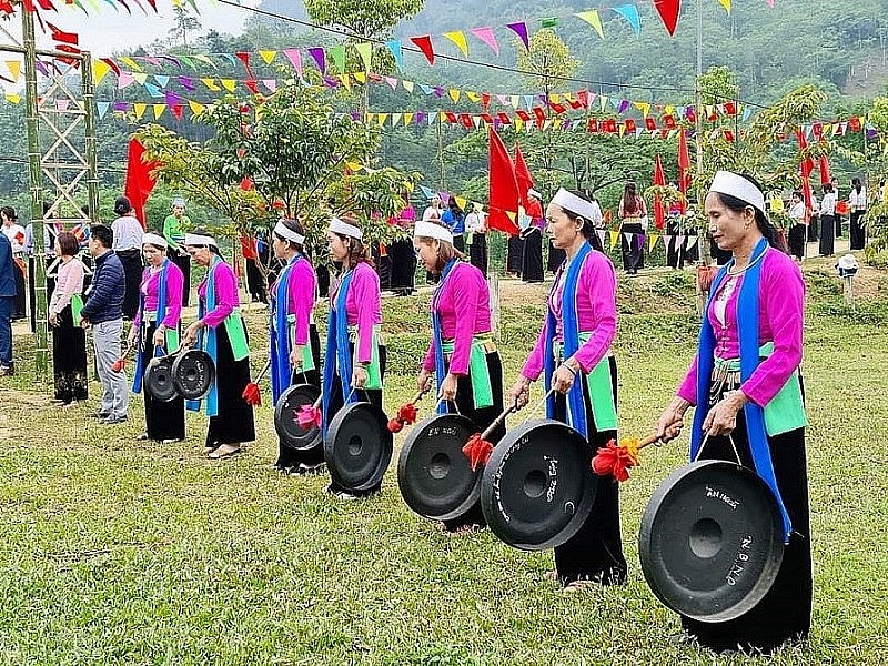 Thanh Hóa: Độc đáo Phiên chợ vùng cao và Lễ hội Văn hoá “Hương sắc vùng cao”