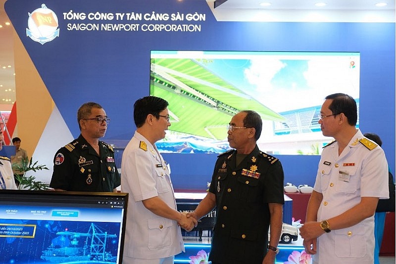 Tân Cảng Sài Gòn đồng hành cùng Hội chợ triển lãm sản phẩm kinh tế quốc phòng Việt Nam - Campuchia