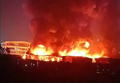 Bắc Giang: Cháy ở khu công nghiệp Quang Châu, 1 người tử vong