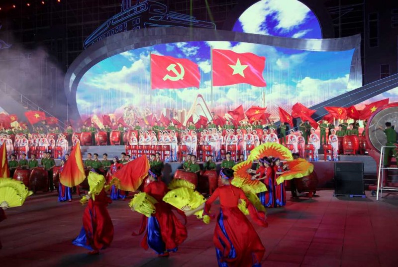 Quảng Ninh tổ chức Lễ kỷ niệm 60 năm Ngày thành lập tỉnh