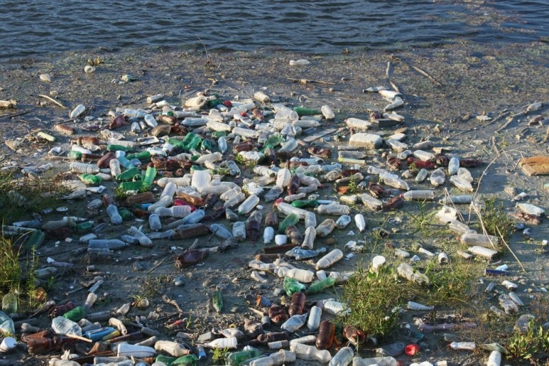 Cảnh báo nước sông, hồ đang bị “bức tử” nghiêm trọng từ chất thải đô thị