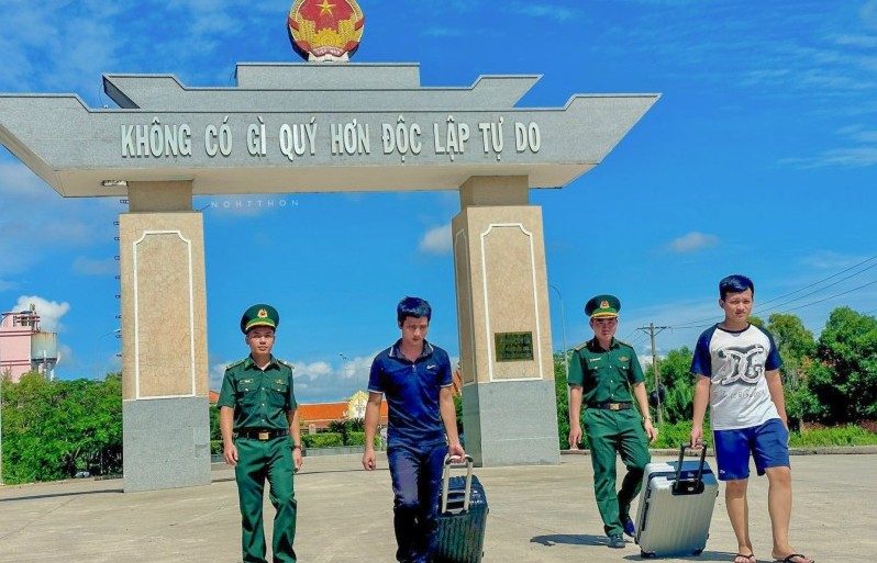 Kiên Giang: Giải cứu 2 công dân nghi bị lừa bán sang Campuchia làm 