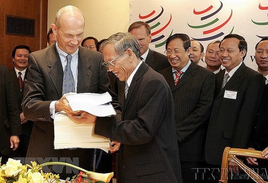 Ngày này năm xưa 7/11: Việt Nam chính thức gia nhập WTO; Khánh thành Nhà máy DAP số 2 Lào Cai